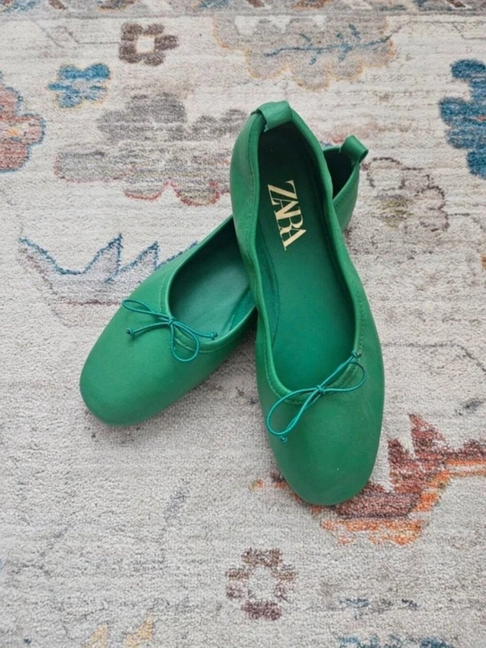 Green Zara Ballet Flats size 39/Sz 8 US